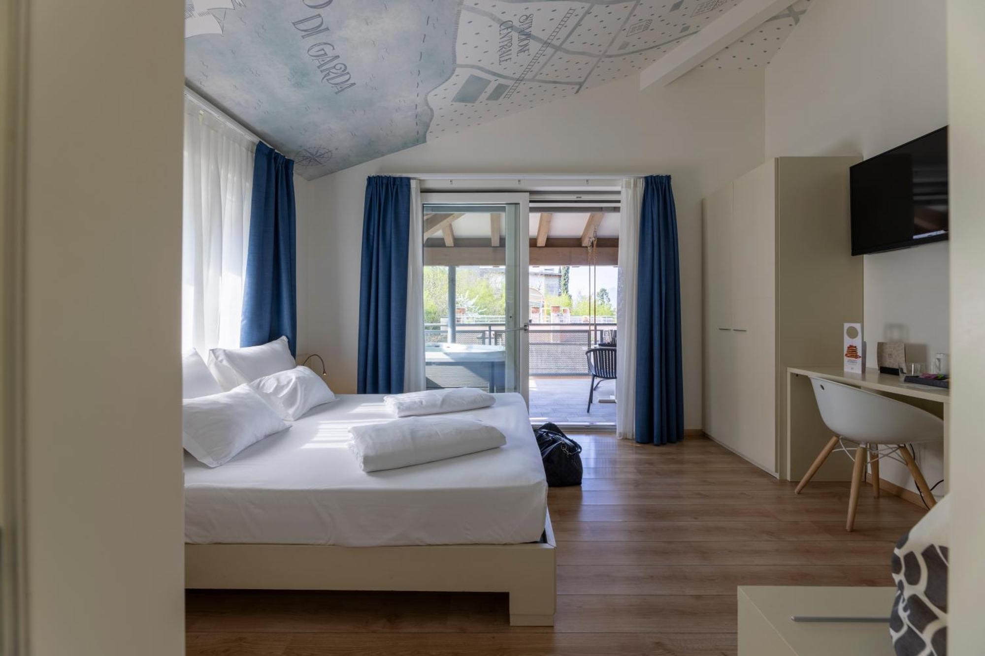 SeeLE Garda Hotel Torbole Sul Garda Exterior foto